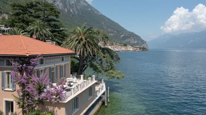 Exklusive Lage: Hotel in  Villa di Gargano