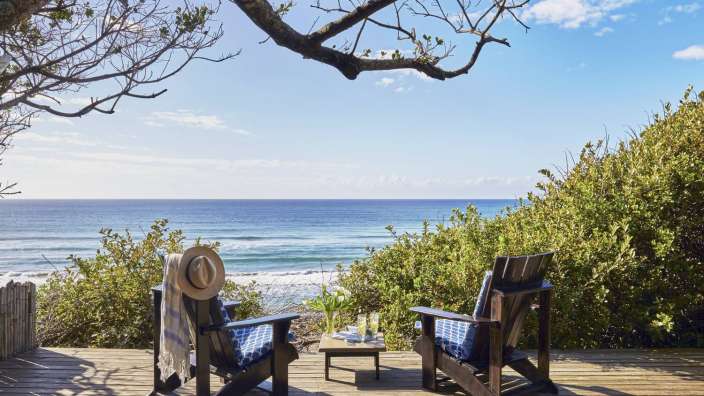 Terrasse mit Blick auf den indischen Ozean