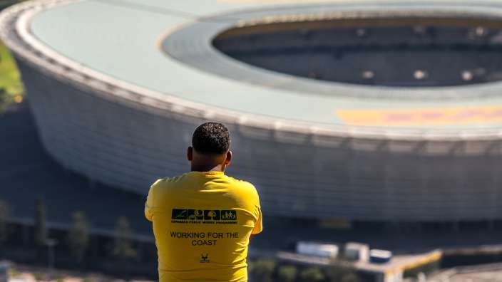 Zaungast am Stadion von Kapstadt