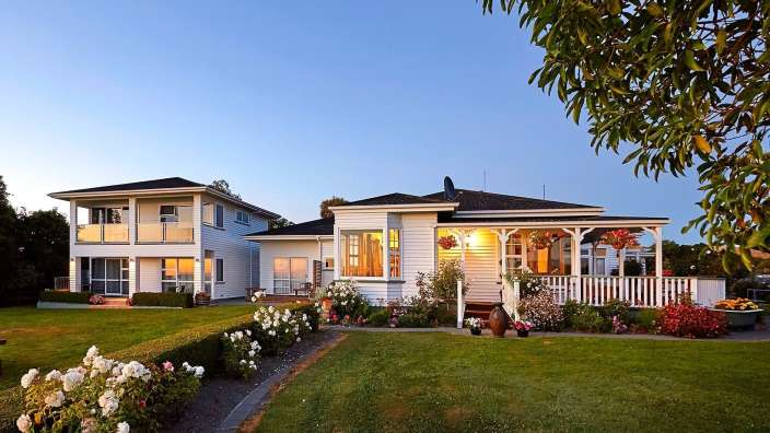 Mit Blick auf die Berge und den Pazifik: B&B in Kaikoura