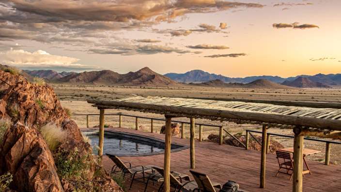 Endlose Weite: Zeltcamp in der Namib