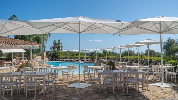 Terrasse am Pool
