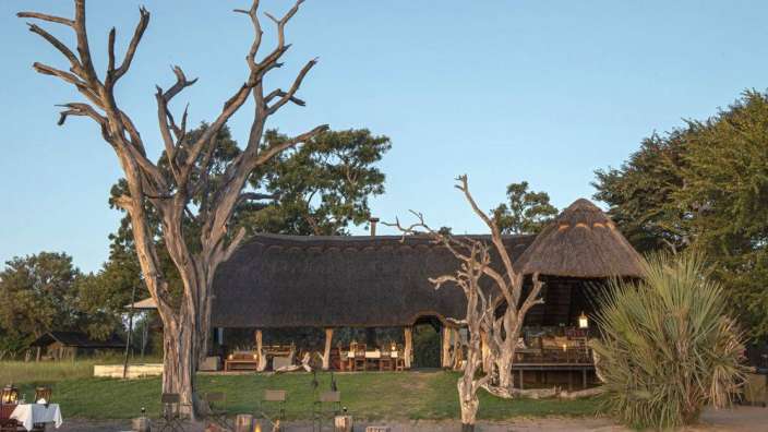 Zelt-Lodge in den Ngama Plains