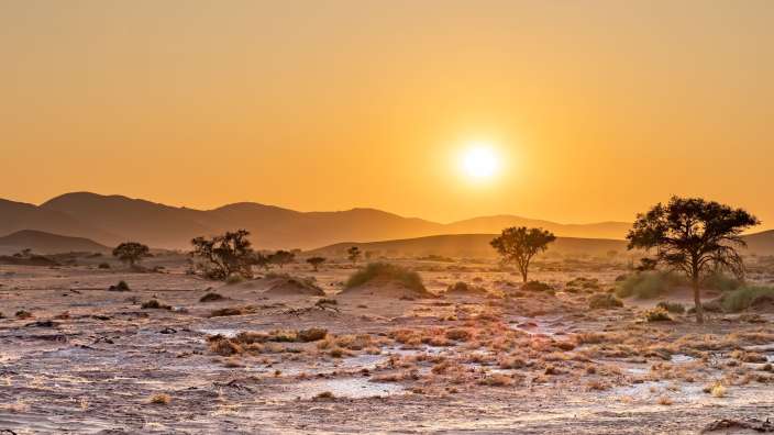 Sonnenaufgang im Namib-Naukluft Nationalpark