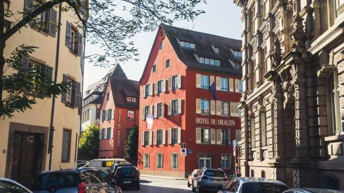 Friedlicher Garten: Hotel in der Altstadt